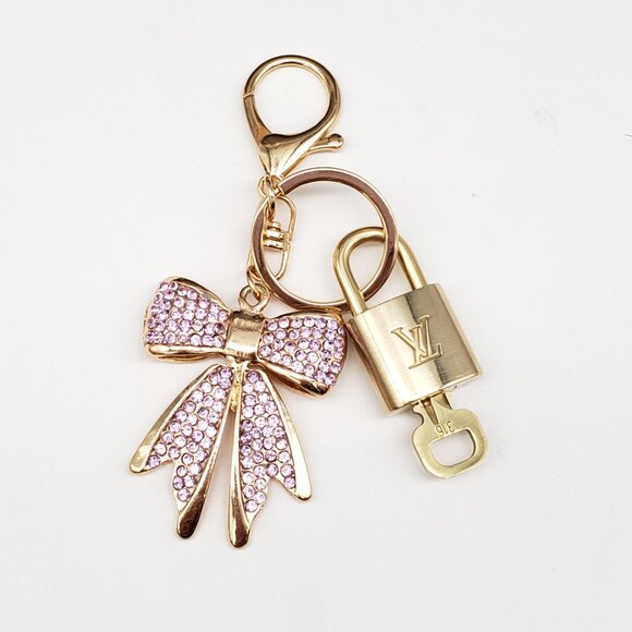 Authentic Louis Vuitton Lock & Key with unbranded Bagcharm, Keycharm, Keychain - Picture 2 of 8